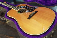 9新 Gibson 蜂鳥100周年 市場價30000 折后價21499 二手